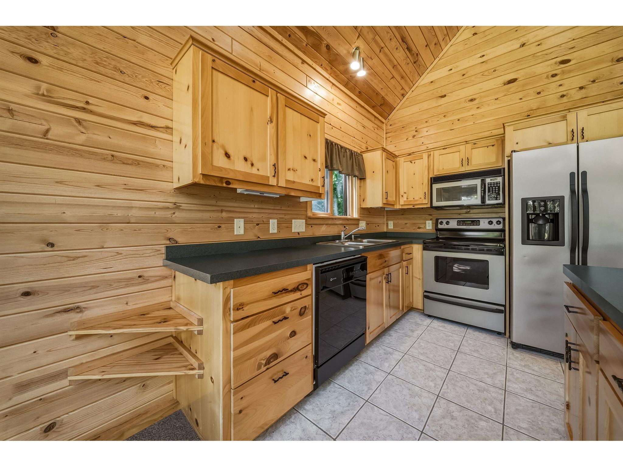 W2728 3rd Street Spooner WI 54801 - Potato 1601954 image8