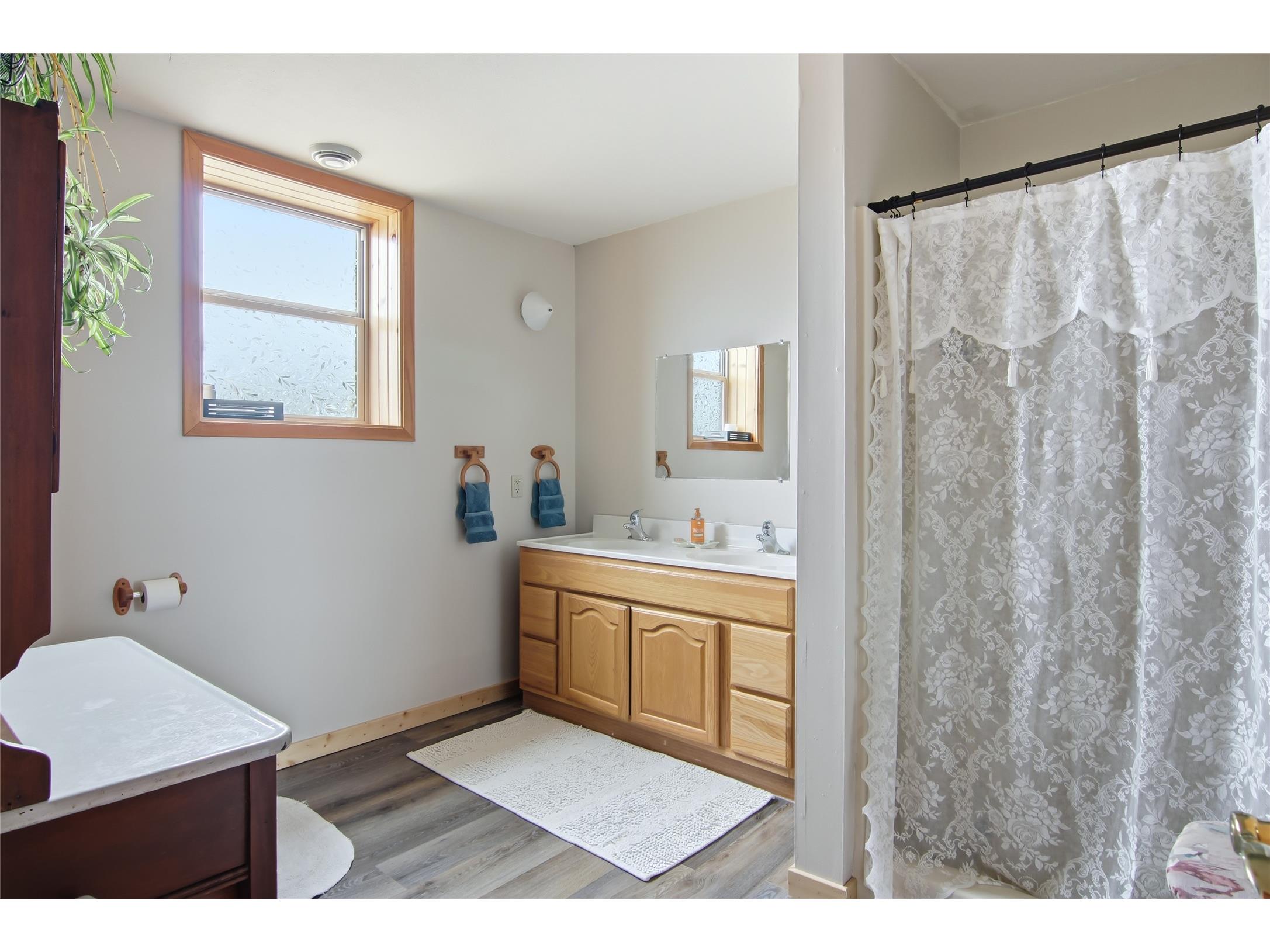 W383 Peters Road Hayward WI 54843 1600520 image21