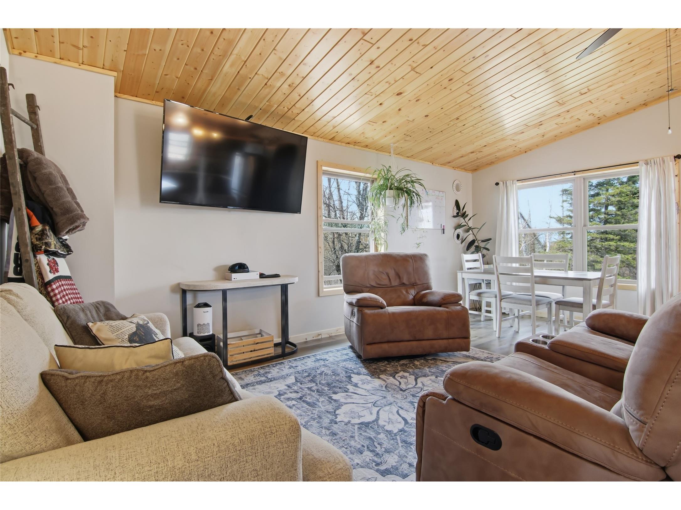 W383 Peters Road Hayward WI 54843 1600520 image6