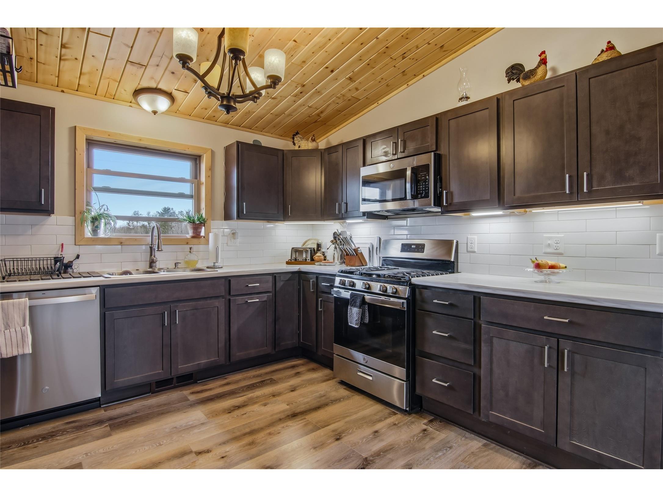 W383 Peters Road Hayward WI 54843 1600520 image9