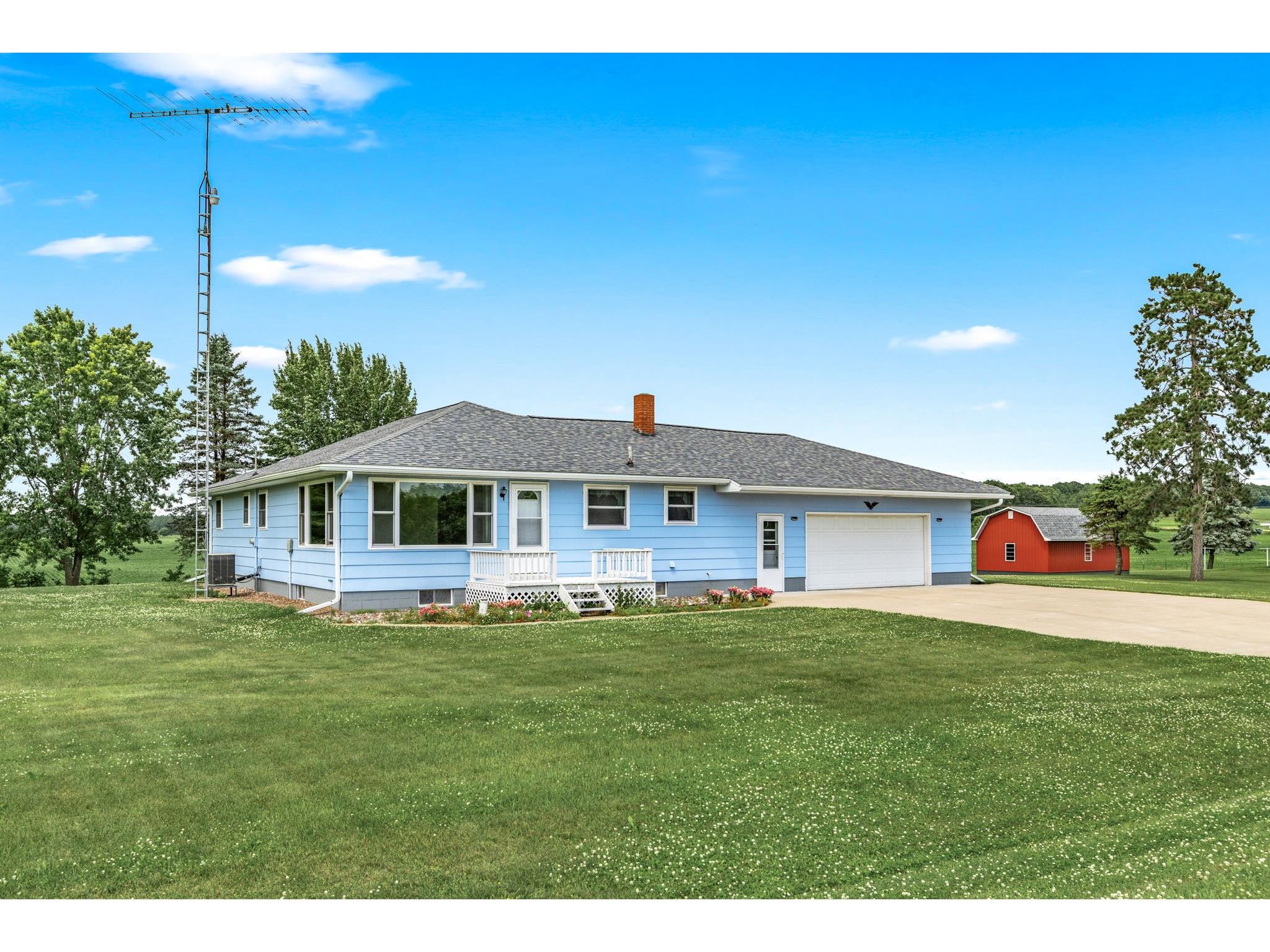 W4230 County Road Z Eau Claire WI 54701 1602752 image2