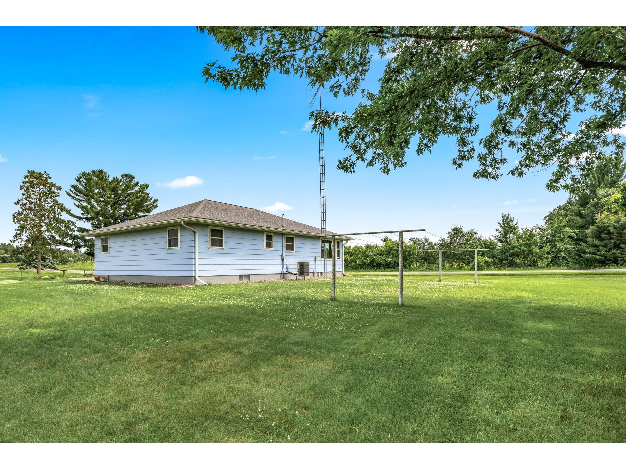 W4230 County Road Z Eau Claire WI 54701 1602752 image40