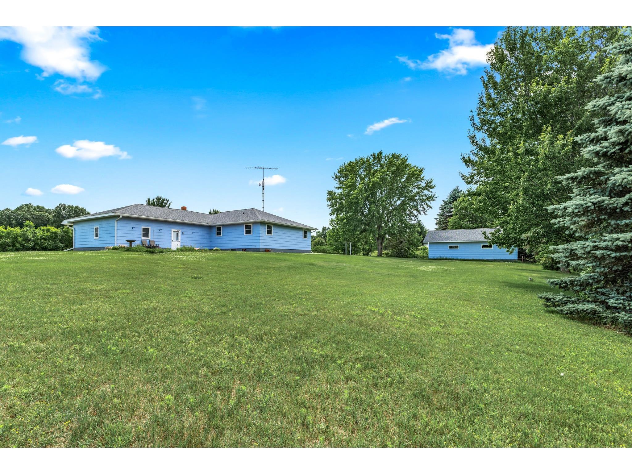 W4230 County Road Z Eau Claire WI 54701 1602752 image45