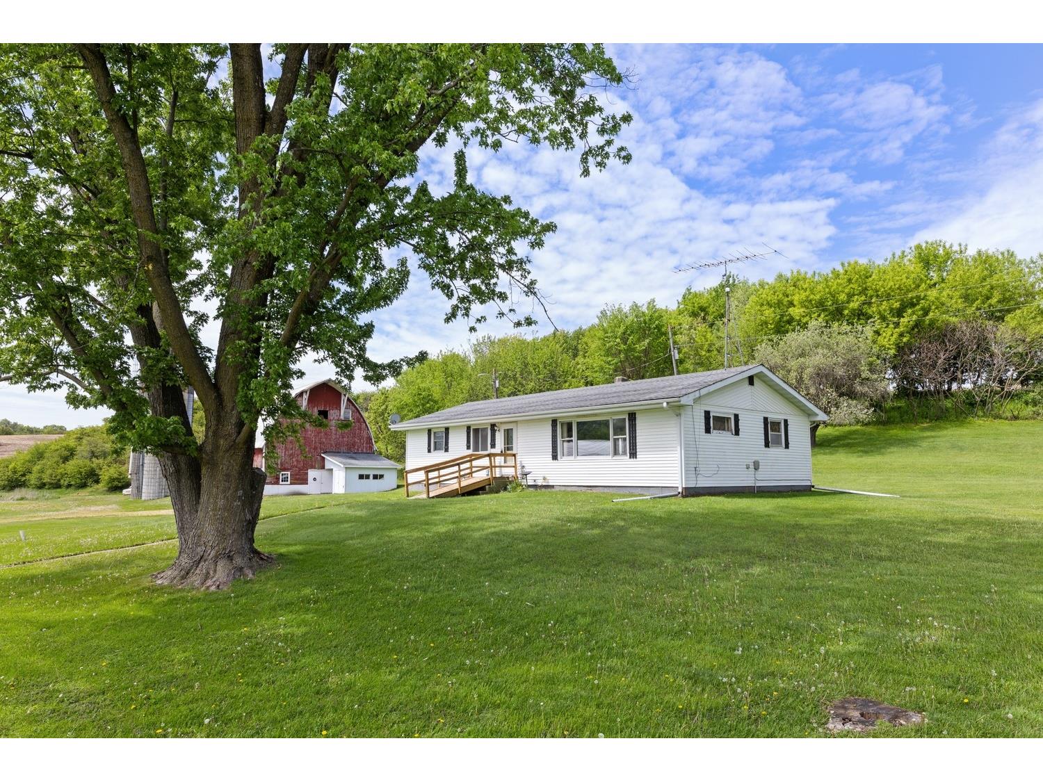 W53 Evanger Road Independence WI 54747 1597524 image1