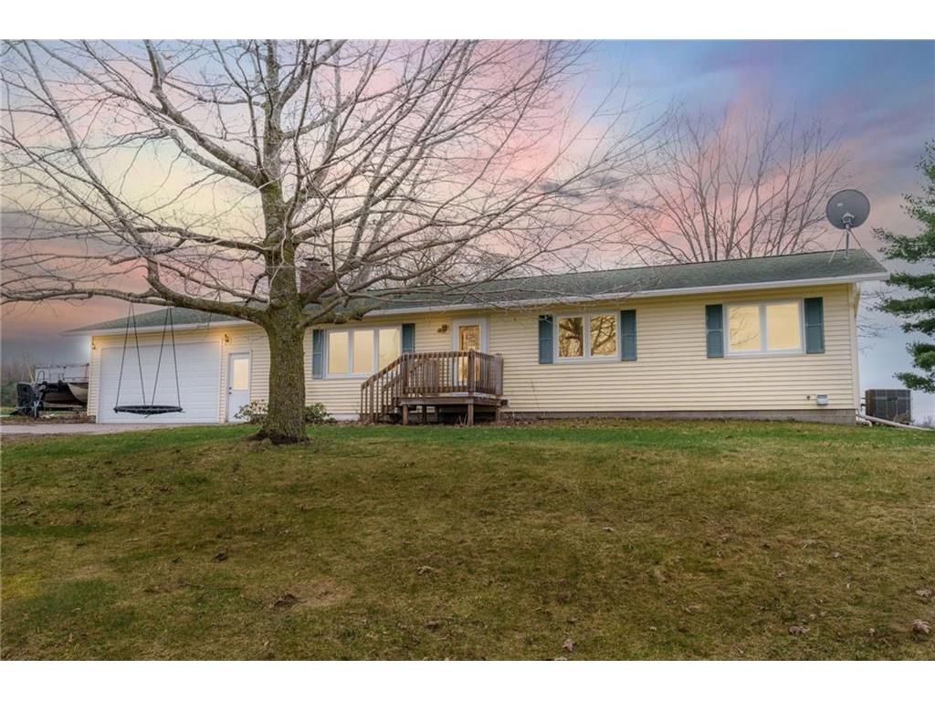 W6049 610th Avenue Beldenville WI 54003 1572250 image1