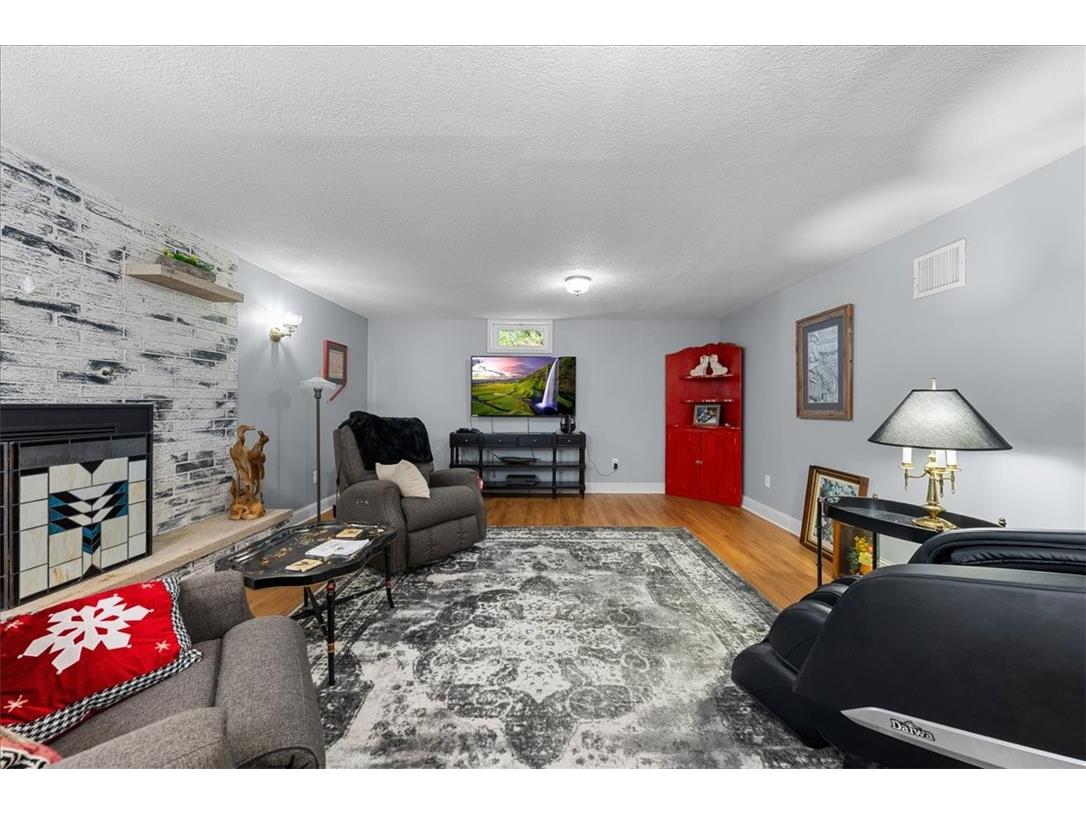 W6347 710th Avenue Beldenville WI 54003 1596363 image24