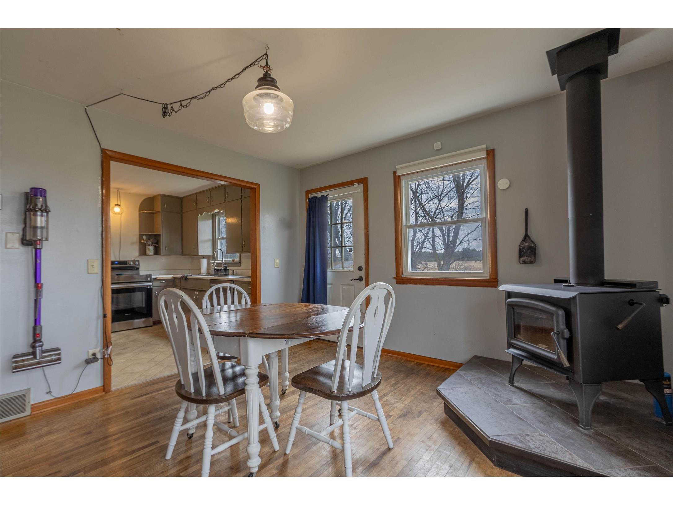 W7385 State Road 85 Eau Claire WI 54701 1599875 image11