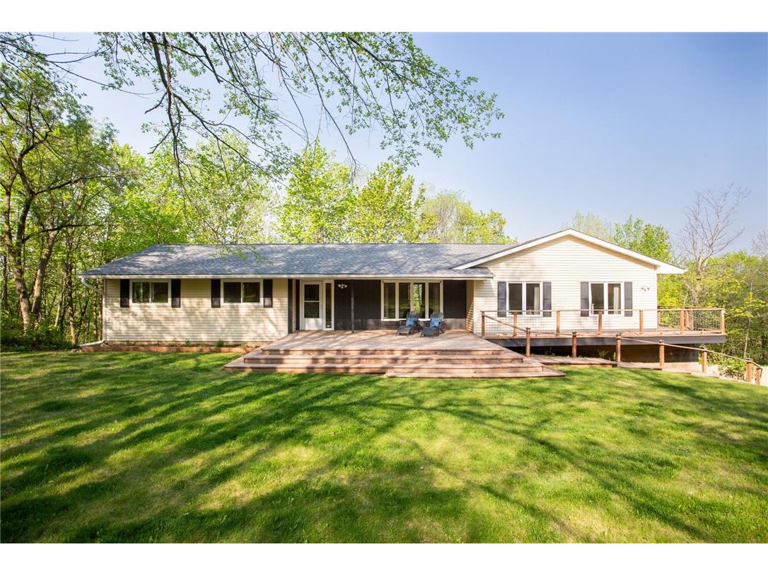 W7411 810th Avenue River Falls WI 54022 1581673 image1