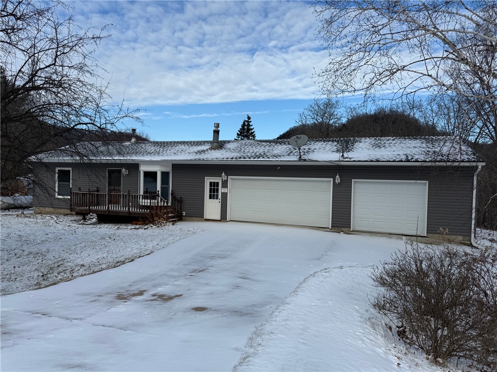 W766 Valley Drive Fountain City WI 54629 1587802 image1