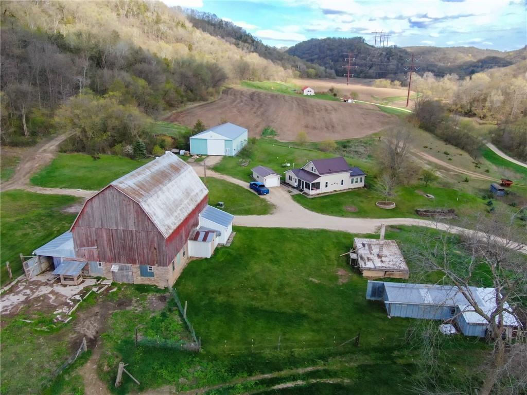 W842 Guenther Road Fountain City WI 54629 1581873 image1