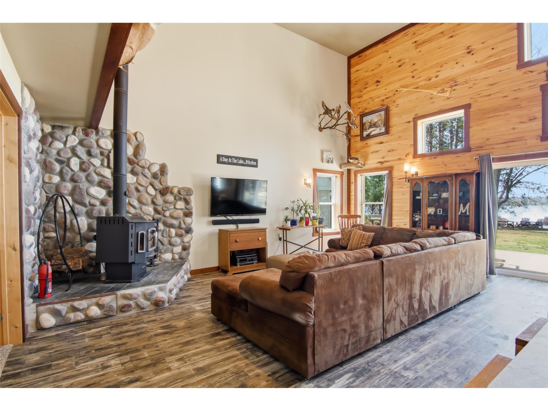 W8895 North Lake Road Greenwood WI 54437 - MEAD 1600276 image8