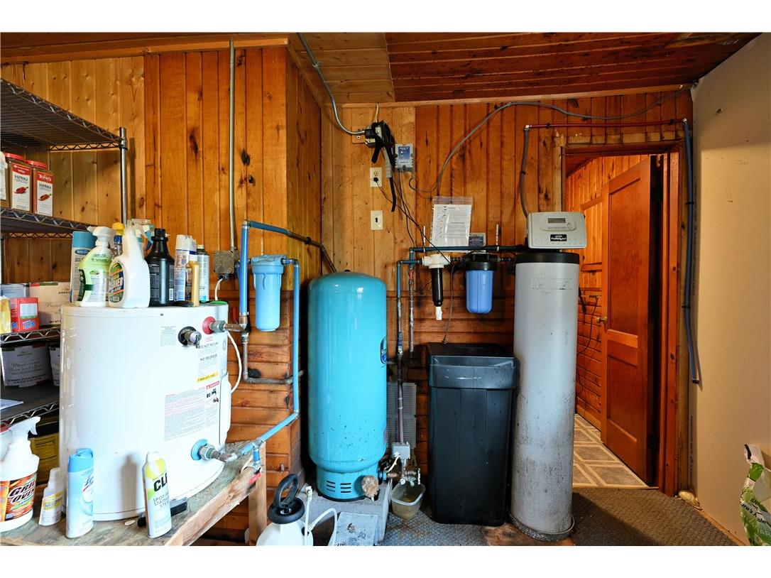 W904 Highway 77 Hayward WI 54843 1594386 image57