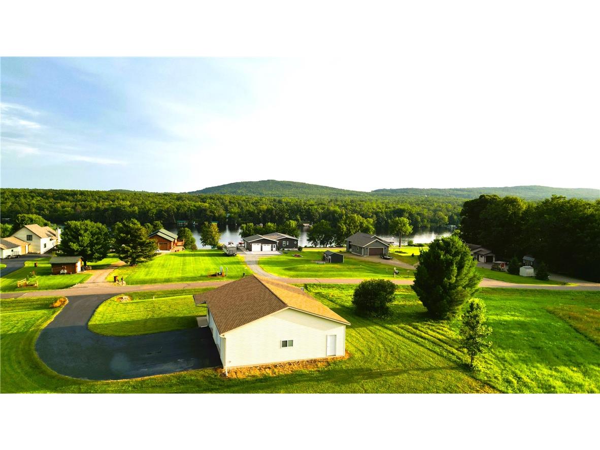 W9514 Stansbury Road Holcombe WI 54745 1584316 image1