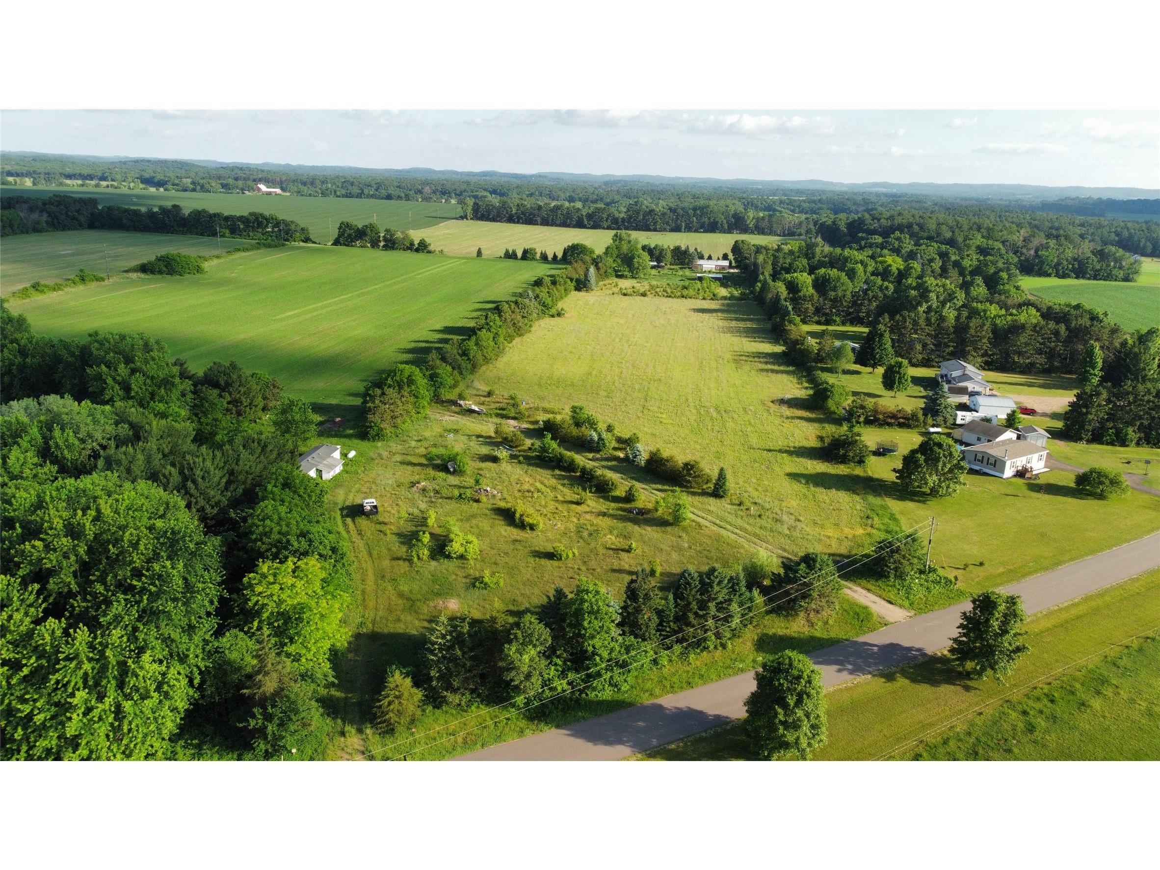 xx 140th Avenue Eau Claire WI 54701 1602775 image3