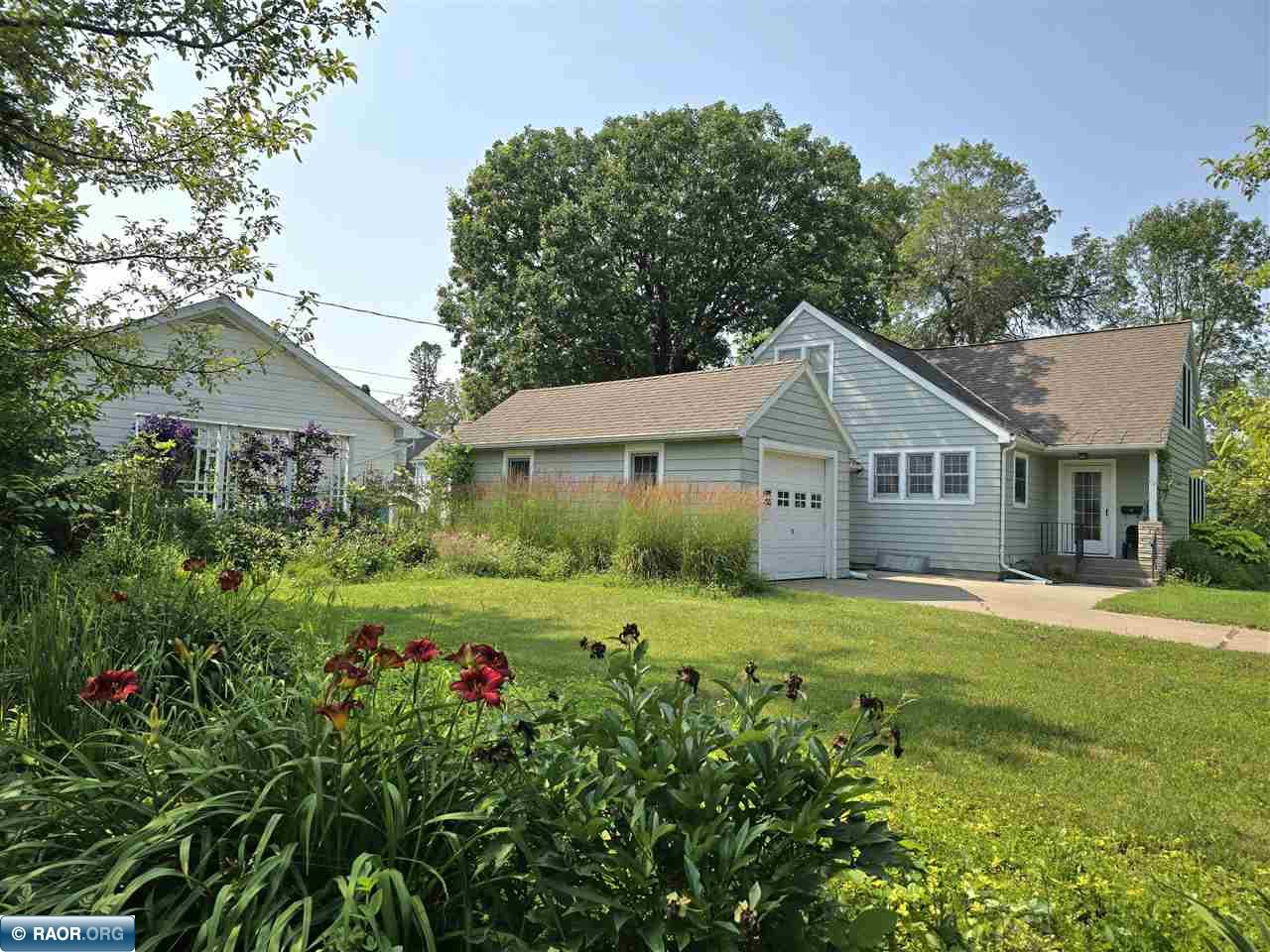 1001 Riverside Drive International Falls MN 56649 147178 image1