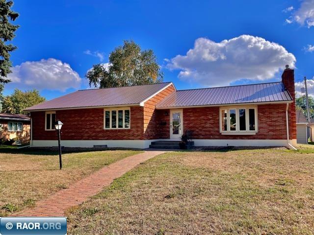 1004 S 9th St. virginia MN 55792 142332 image1