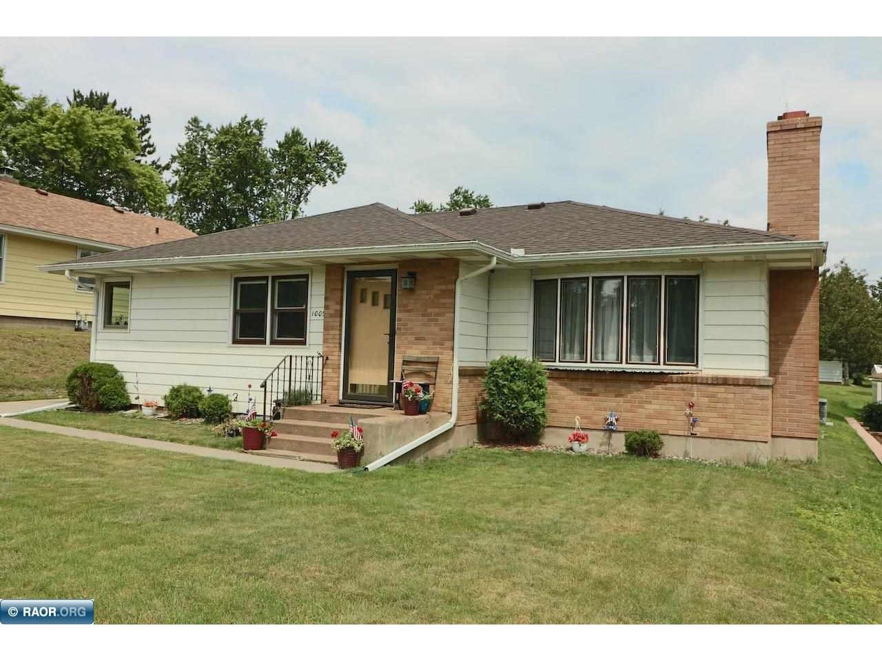 1005 Madison Street Eveleth MN 55734 147065 image1