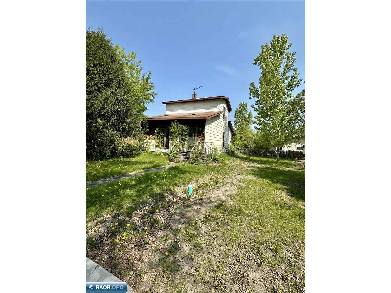 1006 1004 9th Street International Falls MN 56649 148453 image1