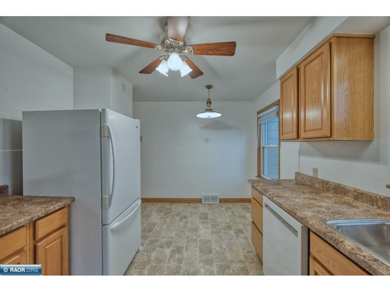1008 Douglas Ave Eveleth MN 55734 149801 image10