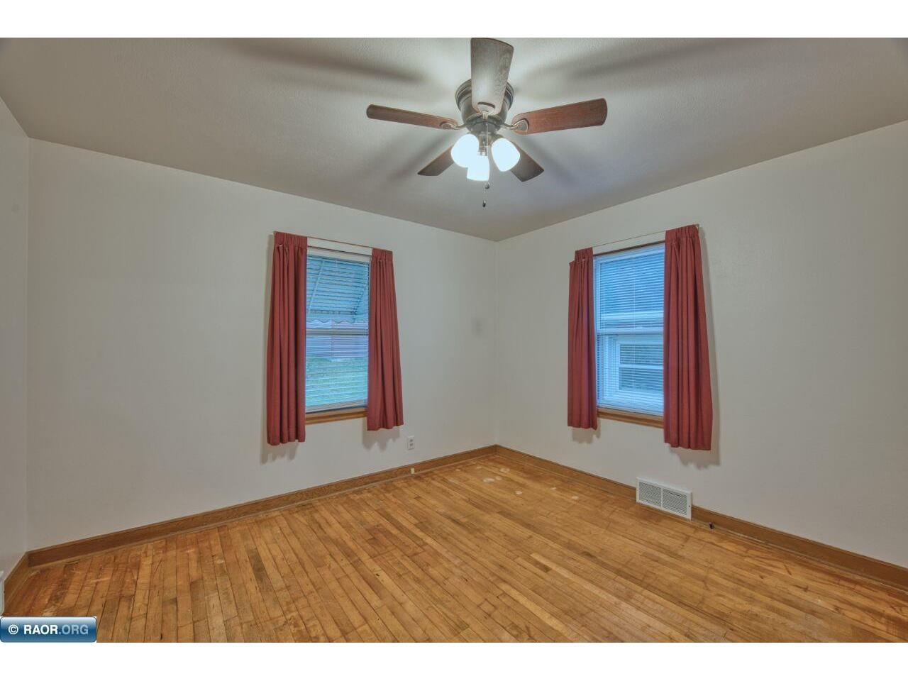 1008 Douglas Ave Eveleth MN 55734 149801 image13