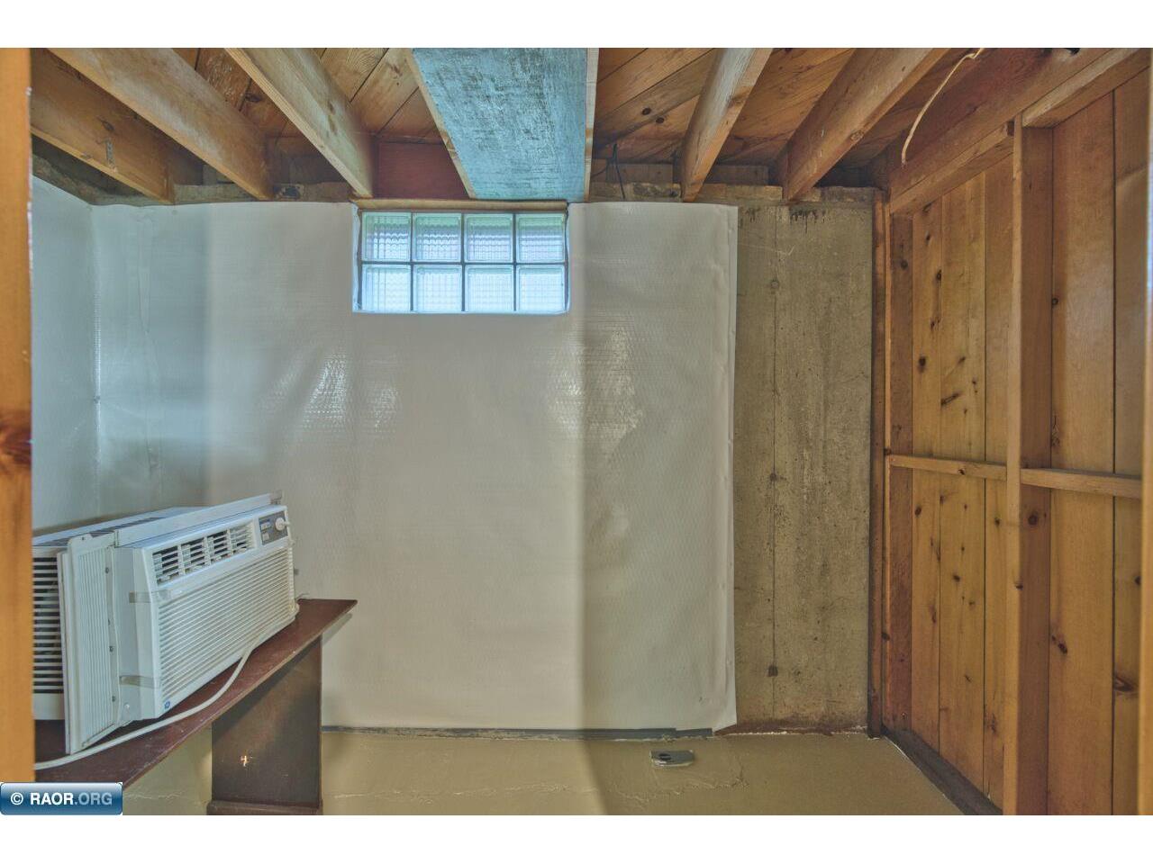 1008 Douglas Ave Eveleth MN 55734 149801 image23