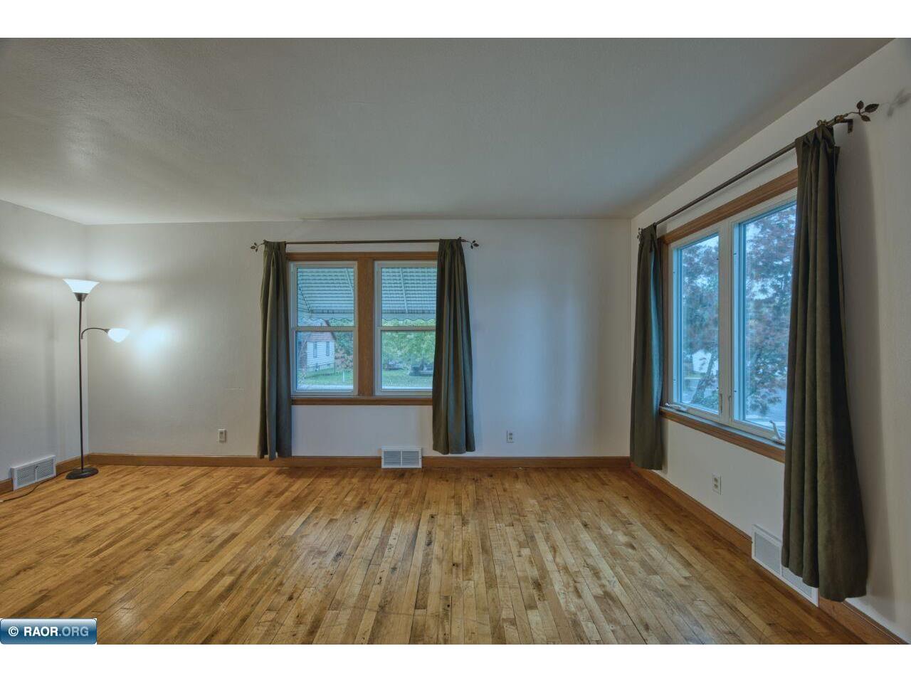 1008 Douglas Ave Eveleth MN 55734 149801 image4