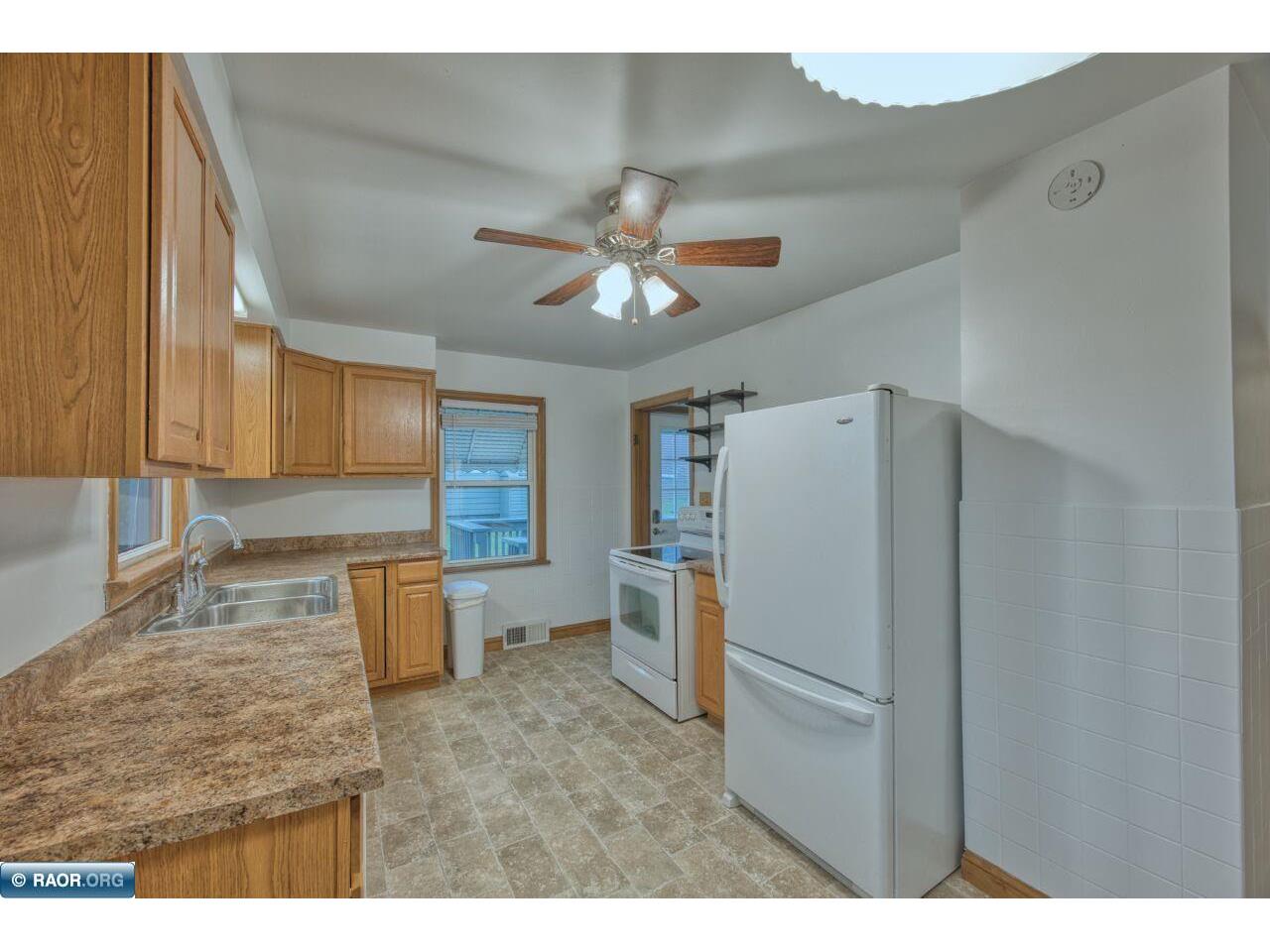 1008 Douglas Ave Eveleth MN 55734 149801 image7