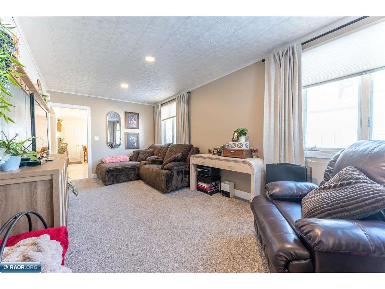 101 E Indiana Ave Gilbert MN 55741 149995 image16