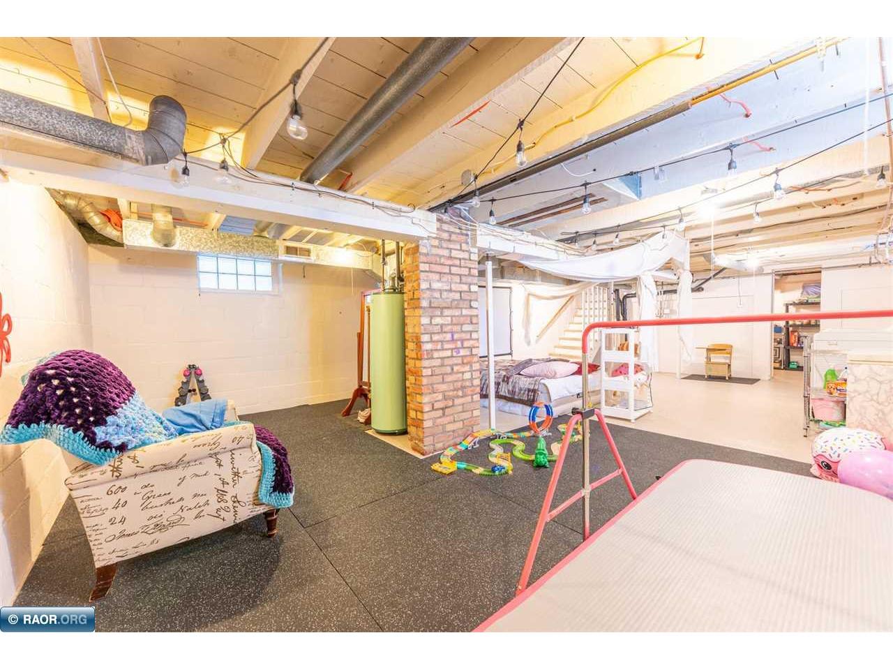 101 E Indiana Ave Gilbert MN 55741 149995 image24