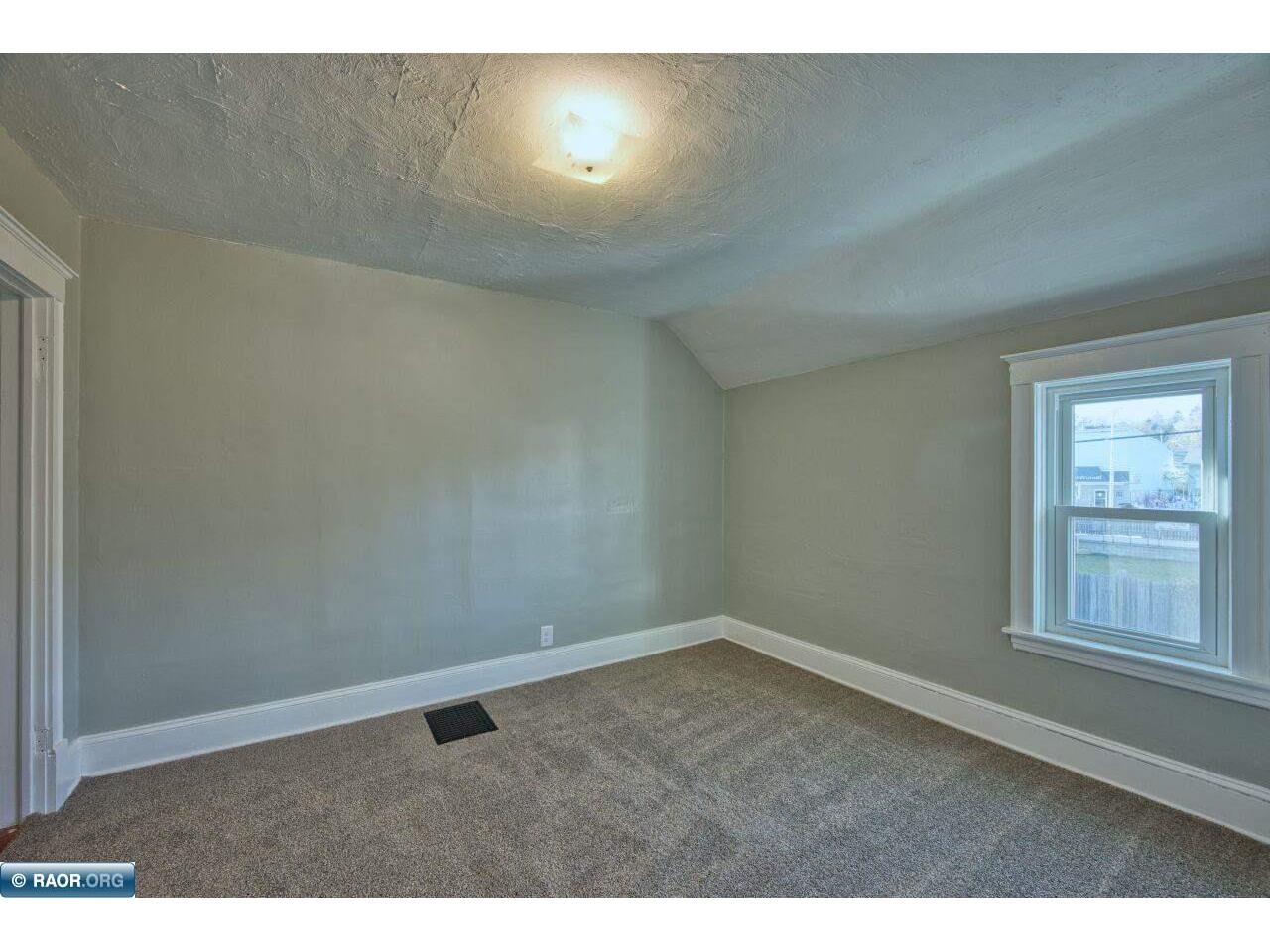 101 Minnesota Ave E Gilbert MN 55741 149674 image19