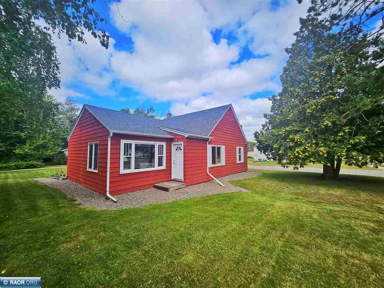 1015 Gary Street Calumet MN 55716 147351 image1