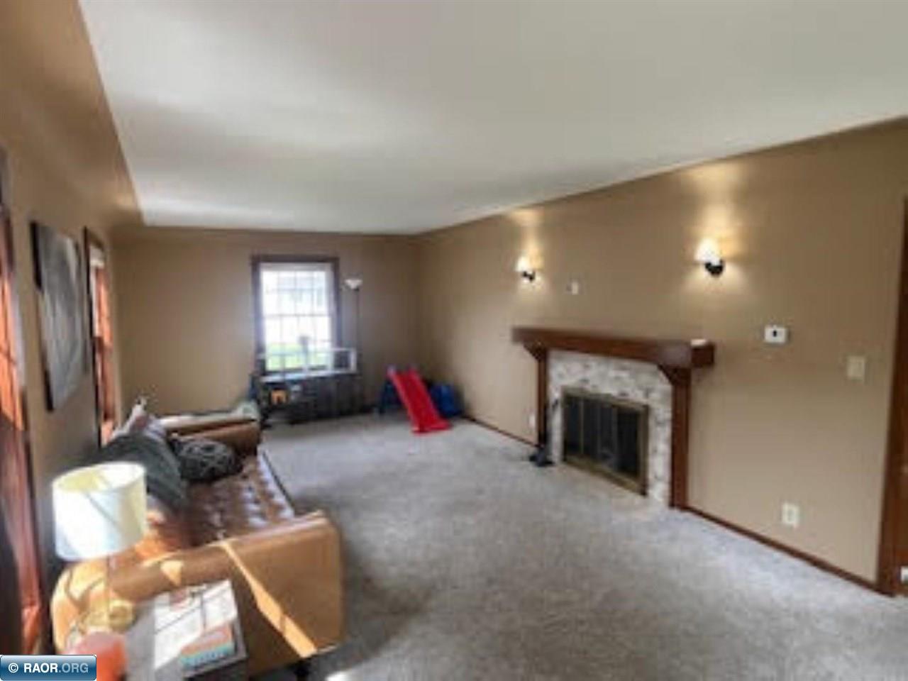 1019 N 14th Street Virginia MN 55792 150215 image2