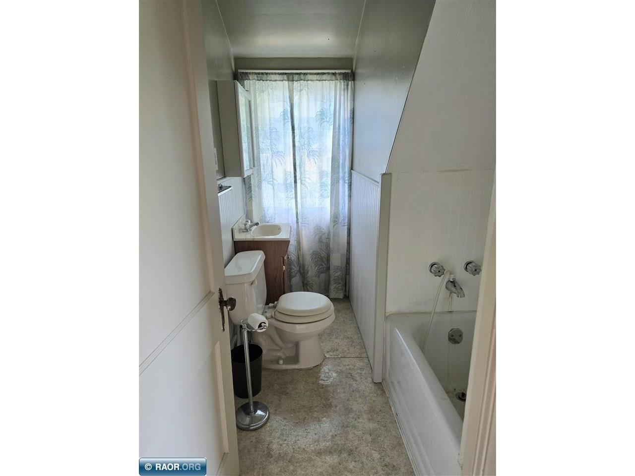 1020 8th Street International Falls MN 56649 150301 image20