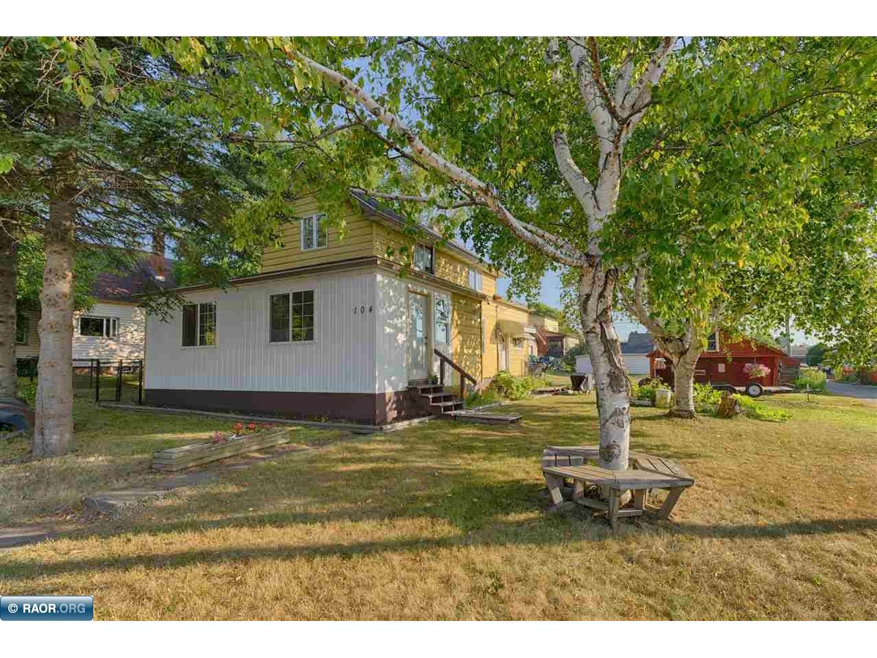 104 Indiana Ave. W Gilbert MN 55741 145582 image1