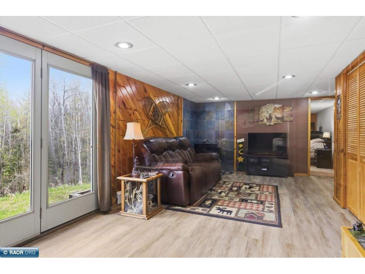 10454 HWY 92 Hibbing MN 55746 149991 image27