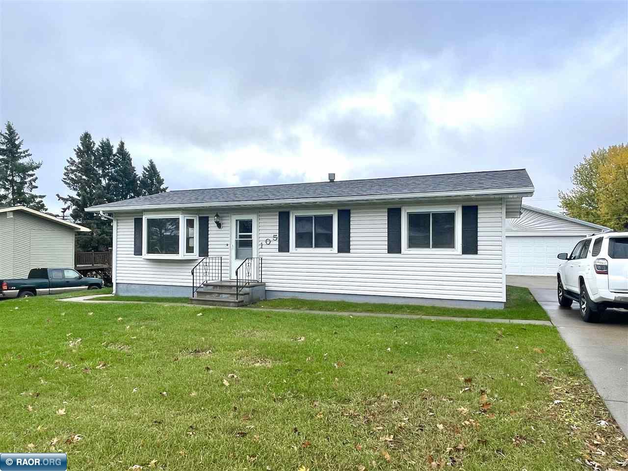 105 Florida Ave W Gilbert MN 55741 145999 image1