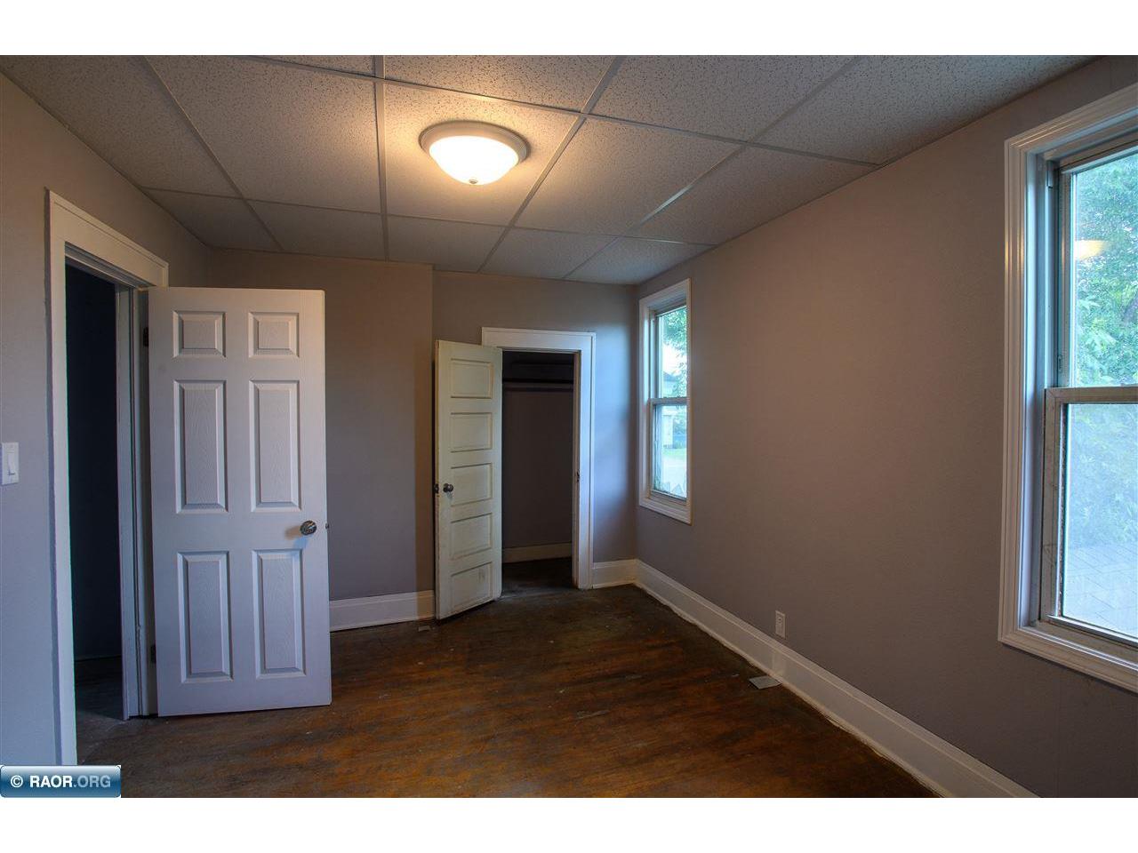 107 11th St S Virginia MN 55792 150213 image9