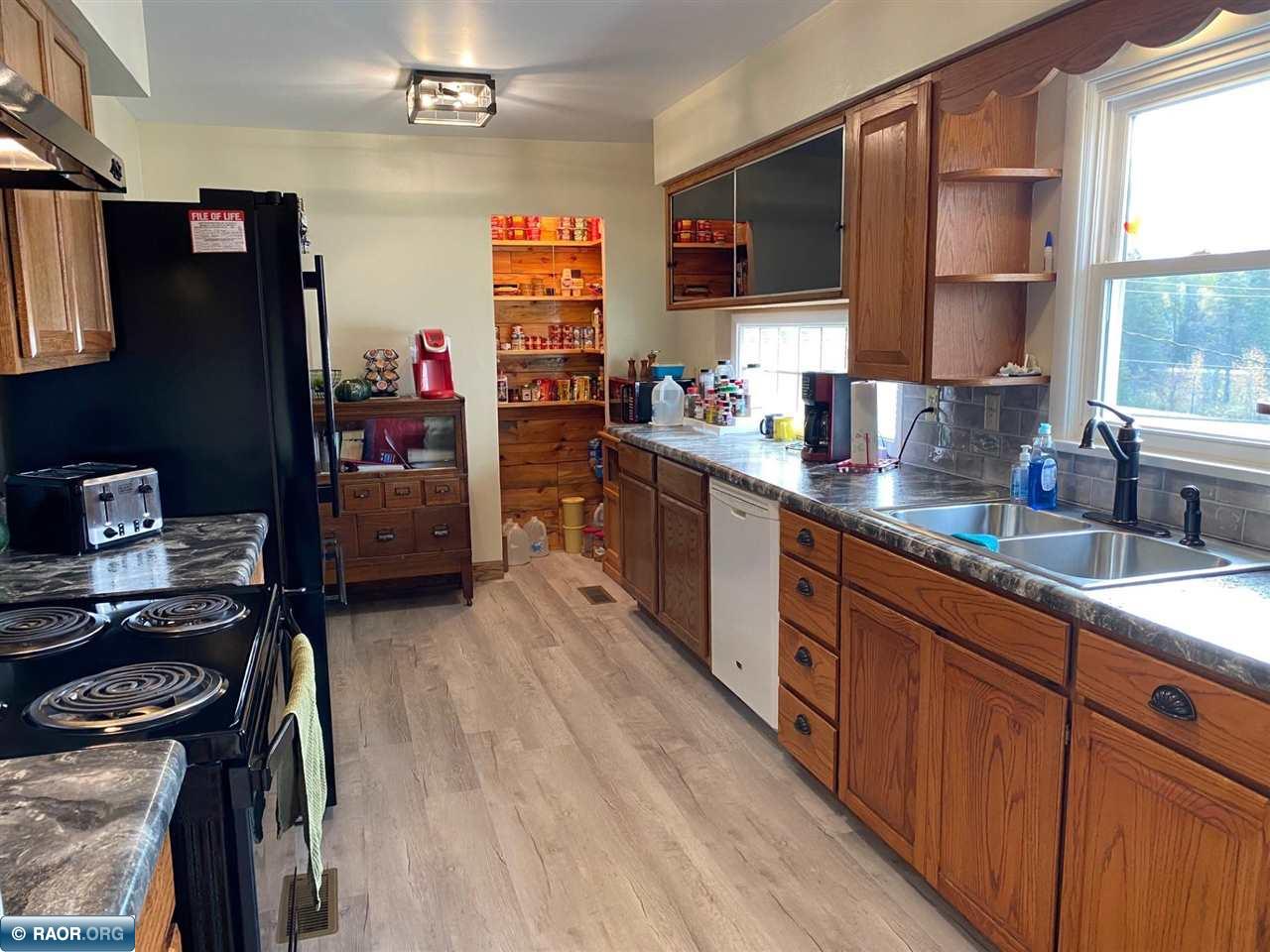 110 N 3rd St Tower MN 55790 149950 image9