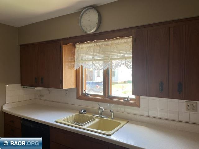 1102 McKinley Ave. Eveleth MN 55734 149959 image9