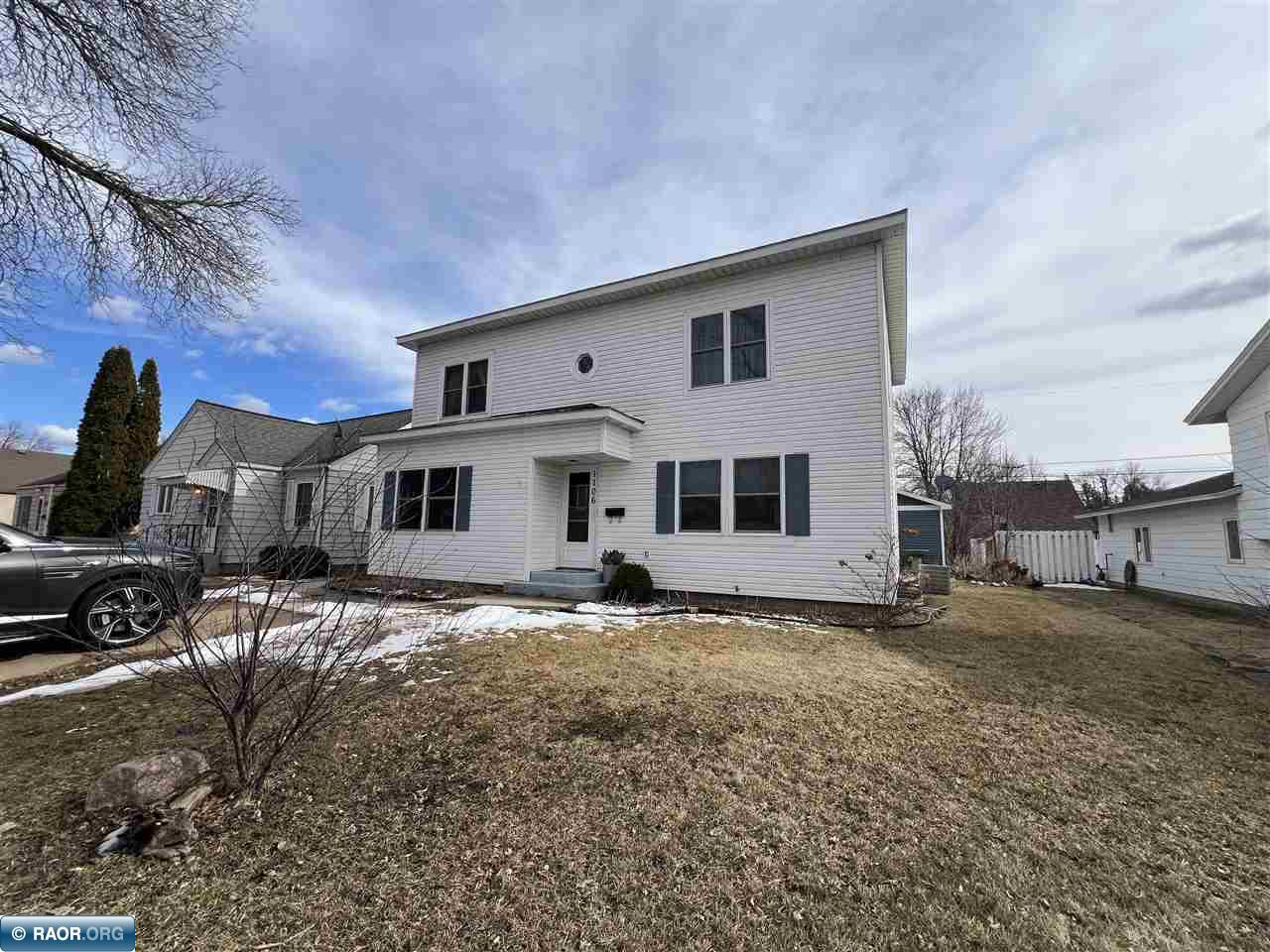 1106 Michigan St Hibbing MN 55746 148069 image1