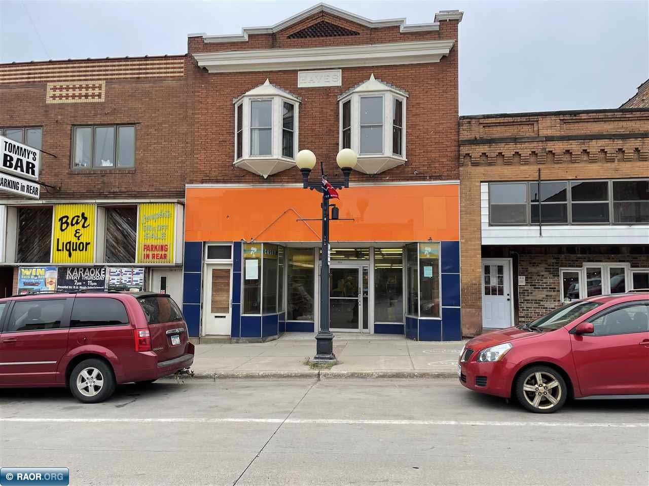 111 W Lake Street, Chisholm, MN, 55719 MLS 145266 Edina Realty