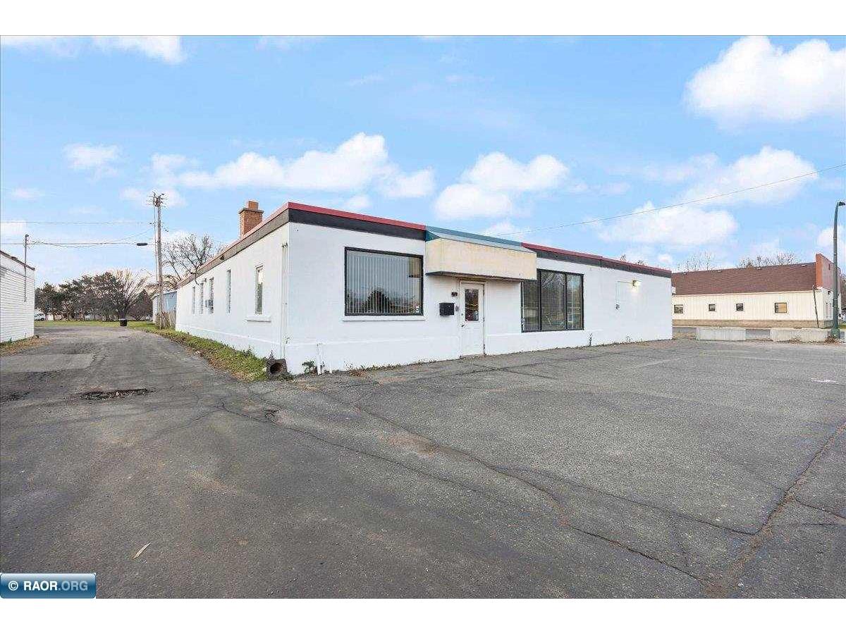 1116 S 8th St. Virginia MN 55792 146701 image1