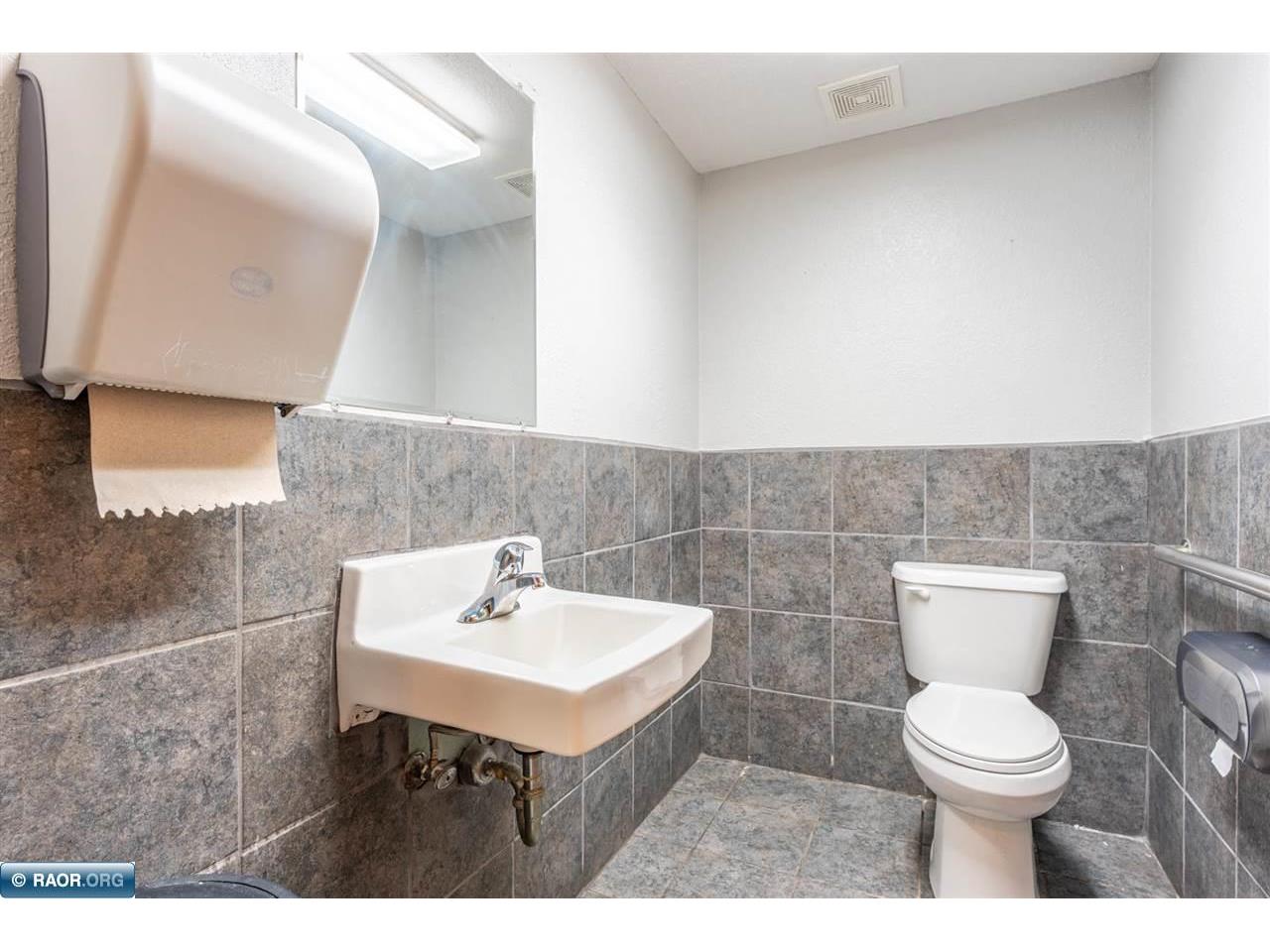 114 N Main St Aurora MN 55705 149381 image14