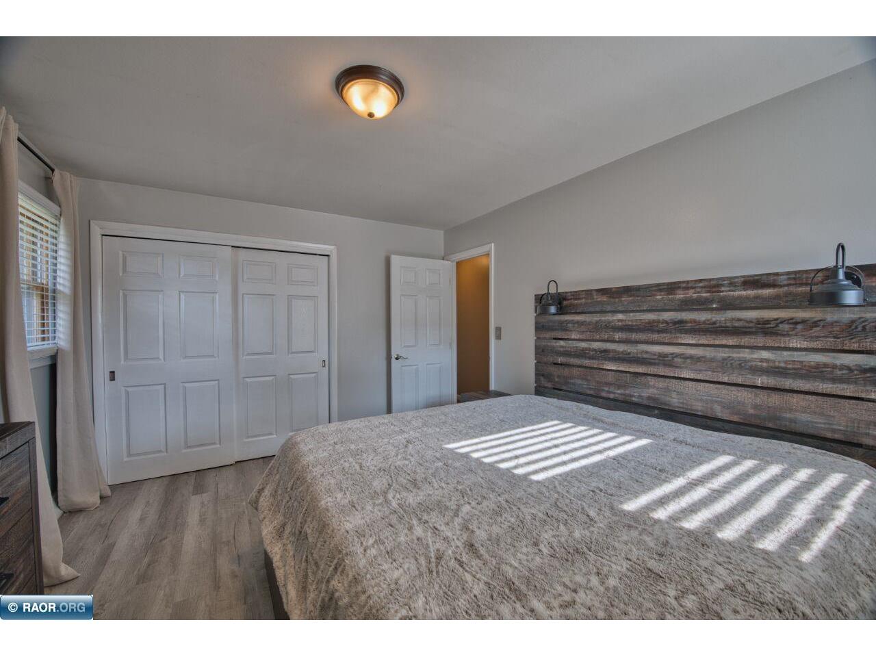 115 E 25th St Hibbing MN 55746 148857 image18