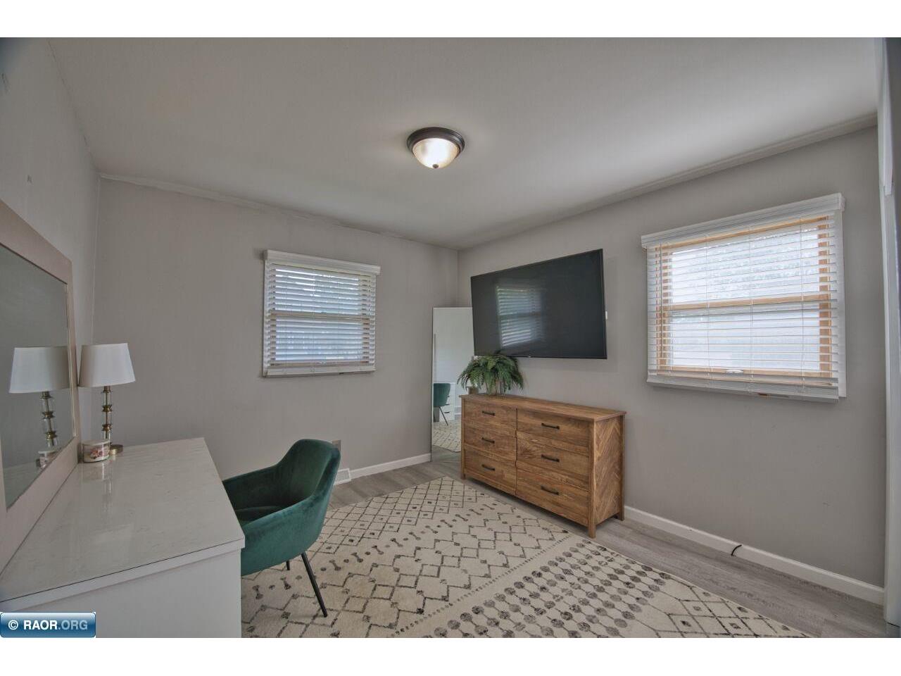 115 E 25th St Hibbing MN 55746 148857 image19