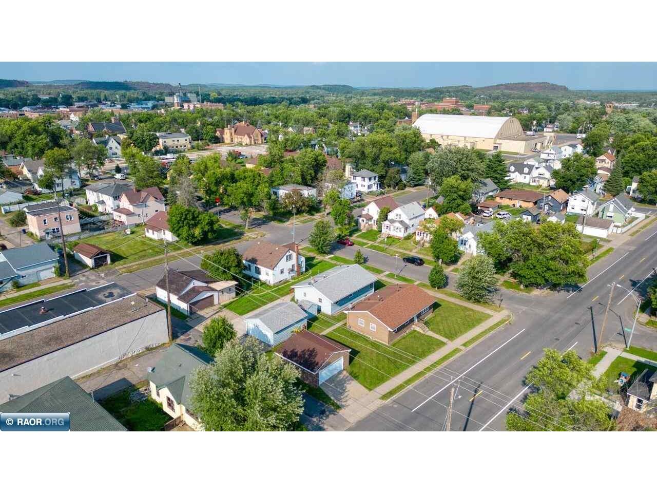 115 E 25th St Hibbing MN 55746 148857 image32