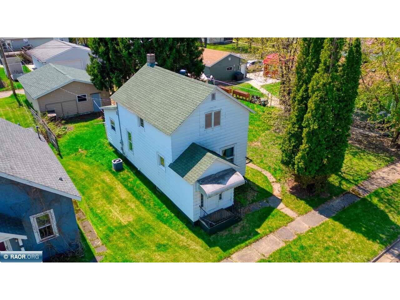 119 E Elizabeth Ave Keewatin MN 55753 146675 image1