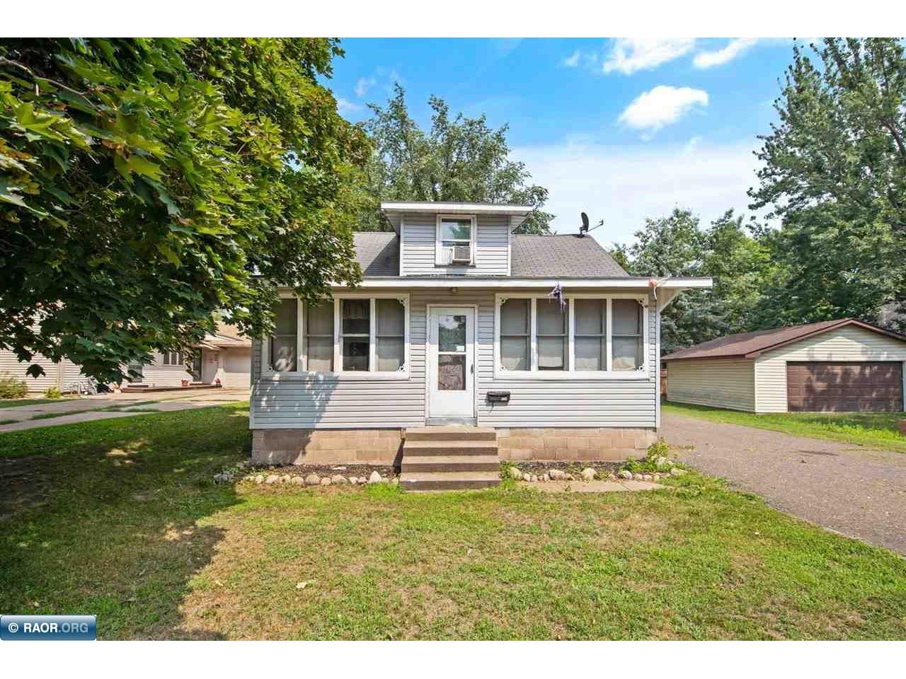 120 9th, Pine City, MN, 55063 MLS 145848 Edina Realty