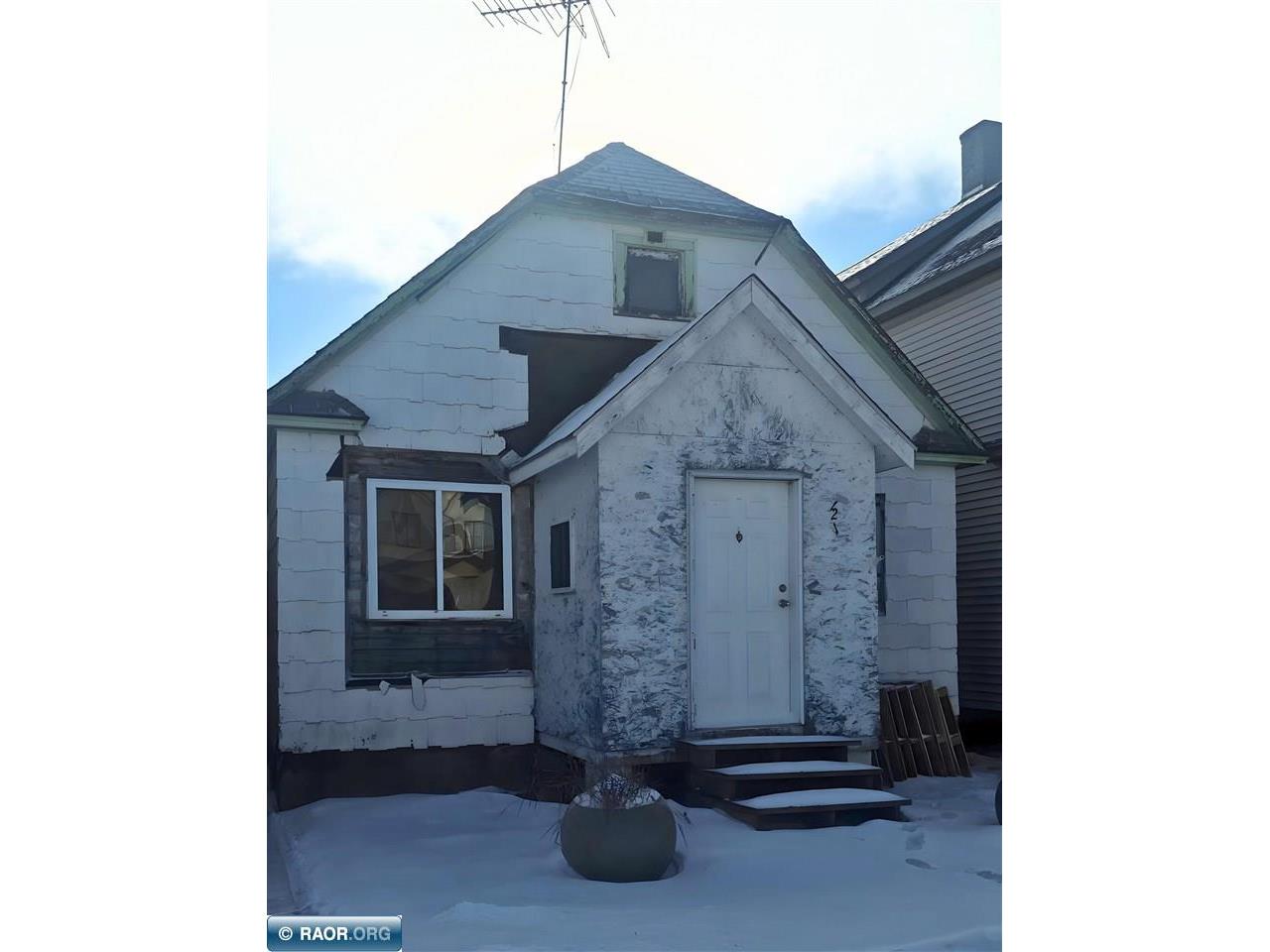 121 W 2nd Avenue Keewatin MN 55753 149435 image1