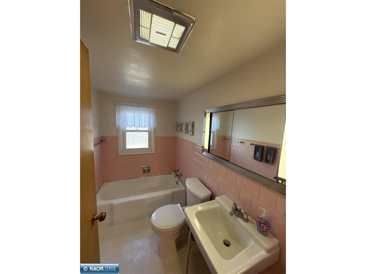 1213 18th St S Virginia MN 55792 149330 image21